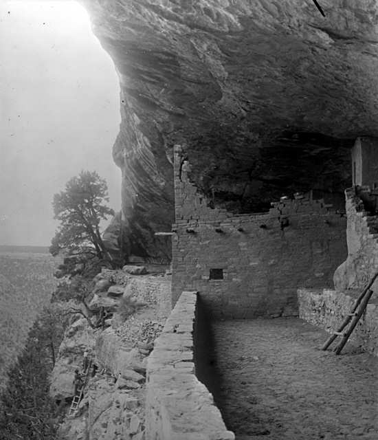 Getting up to Balcony House