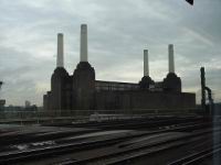 UK2002_000_LondonPowerPlant.jpg