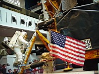 US2002_029_LunarLander.jpg