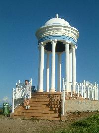 The Gazebo on the coast. Photograph (c) Karolina Karlsson 2004