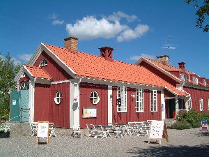 Cafe at Oaxen. Photograph by Sean Creech (c) 2002