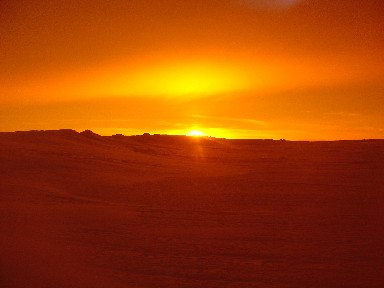 settingsunandlandscapesouthpole