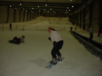 Liz Snowboarding 2