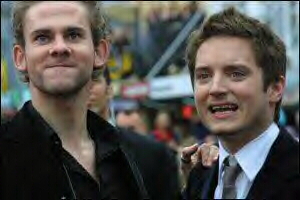 Dom and Elijah with such cute smiles
