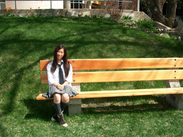 Big bench...or is Sami really that small?