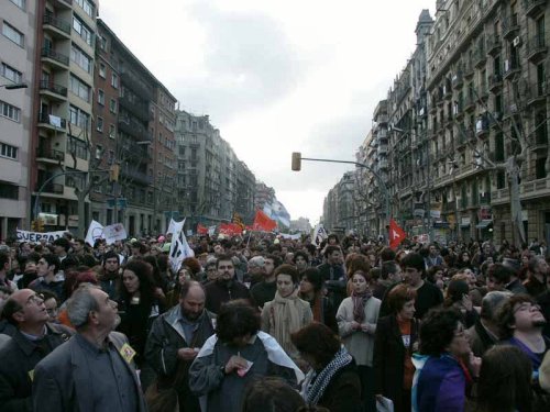 "¡No, no, guerra no guerra no!"