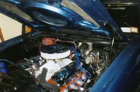 1970ChevelleBlue04-05engine.jpg - 29880 Bytes
