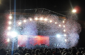 The glitter storm at the finale