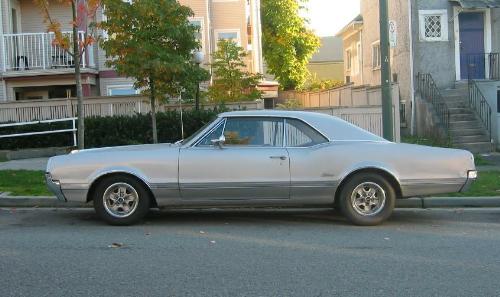 DrvrSideSM.jpg (30353 bytes)