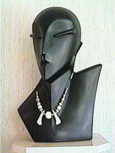 All_White_w_camel_teeth.jpg (11375 bytes)