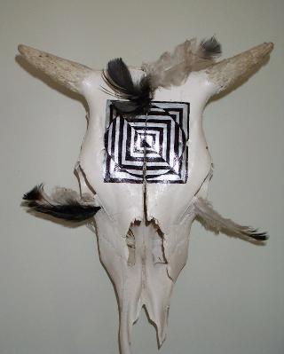 blksilverSkullSM.jpg (14877 bytes)