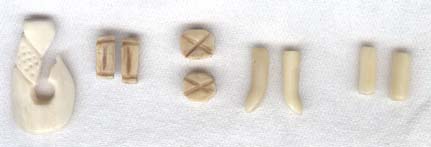 fishNbds.JPG (8343 bytes)