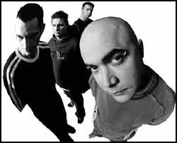 bandbighead.JPG (9213 bytes)