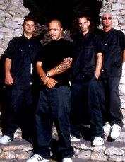 castelstaind.JPG (11202 bytes)