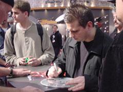 guitardudesign.JPG (10740 bytes)