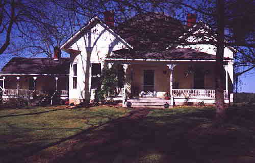 Constance Bay Cottage