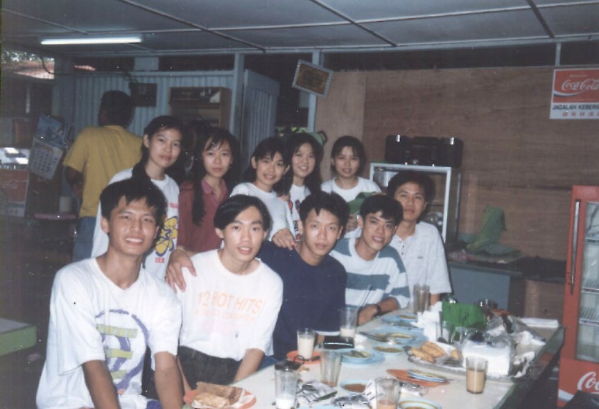 stall.jpg (77046 bytes)