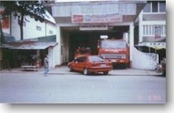firestation.jpg (13136 bytes)