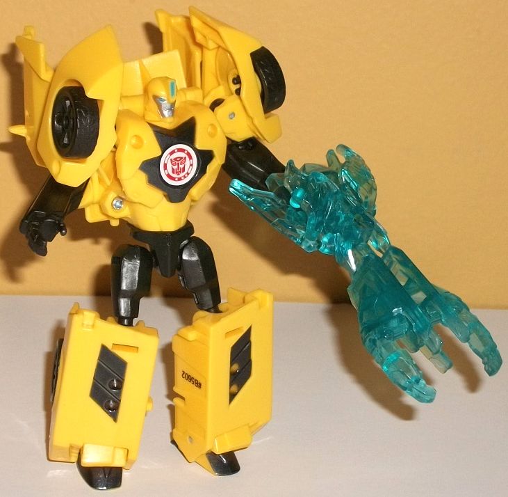 Robot Mode w/ Combined Weapon