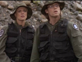 Floppy hats and BDUs..what happy couples are wearing