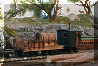 Spray_cabos.JPG (73199 bytes)