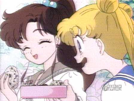 Lita shares her lunch with Serena