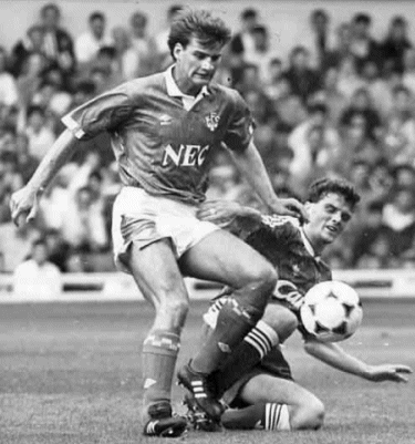 Atteveld against Liverpool, click for Toffeweb!