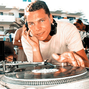 To fanpage of DJ Ti�sto