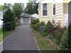 dunellen_left_side_driveway.JPG (93981 bytes)