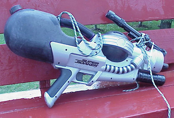 Sniper05.JPG (89709 bytes)