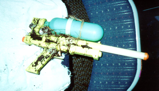 warSS502.JPG (61490 bytes)