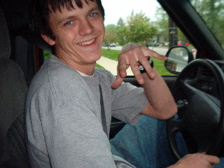 homoryan.JPG (120632 bytes)