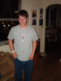 jeremypockets.JPG (103619 bytes)