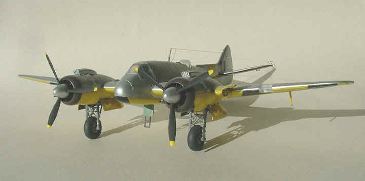 tt10_01.jpg (72854 bytes)