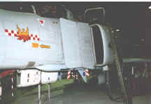 phantom_05tn.jpg (21991 bytes)