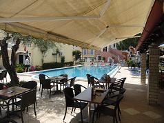 Corfu, Solaris Apartments Snackbar in Kassiopi