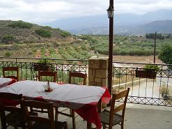 Cretan Corner Taverna in Megala Chorafia, Crete, Kreta.