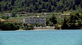 Vourvourou Hotel, Vourvourou beach in Vourvourou, Halkidiki