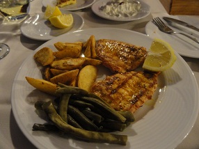 Restaurant Blue Sky, Frangokastello, Frangokastelo, Crete, Kreta.