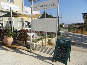 Restaurant Una Faccia una Razza - Plaka, Almyrida, Almirida Beach, Kreta, Crete