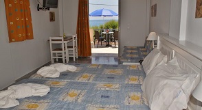 Sougia beach, Santa Irene Studios & Apartments, Crete, Kreta.
