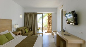 Kakkos Bay Hotel and Bungalows, Ferma beach, Crete, Kreta.