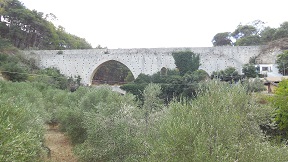 Agia Eirini Spilia bridge, aqueduct
