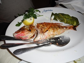 Milos, Armenaki Fish Taverna in Pollonia