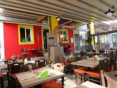 Rafina, Restaurant Los Mexicanos
