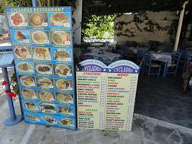 Cyclades Restaurant in Perissa in Santorini