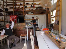 Manna Cafe & Eatery, Skyros Chora
