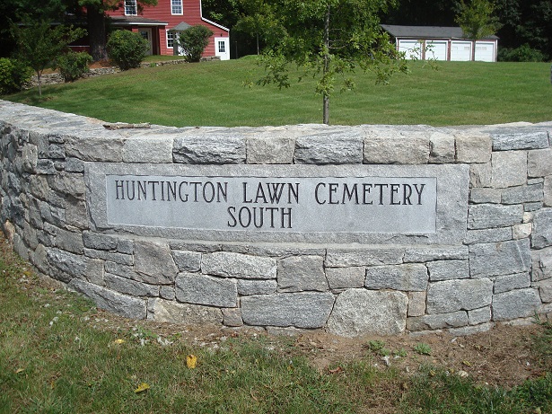 Huntington Lawn South Cemetery