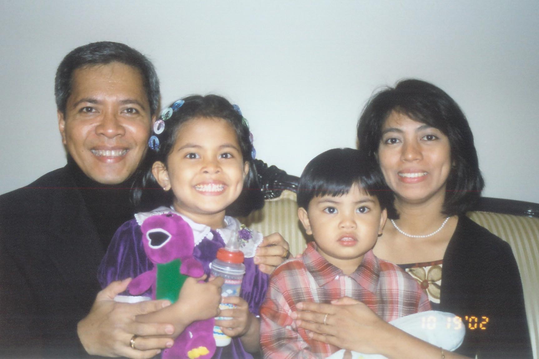 Keeping us in touch is a wonderful way isn't it?