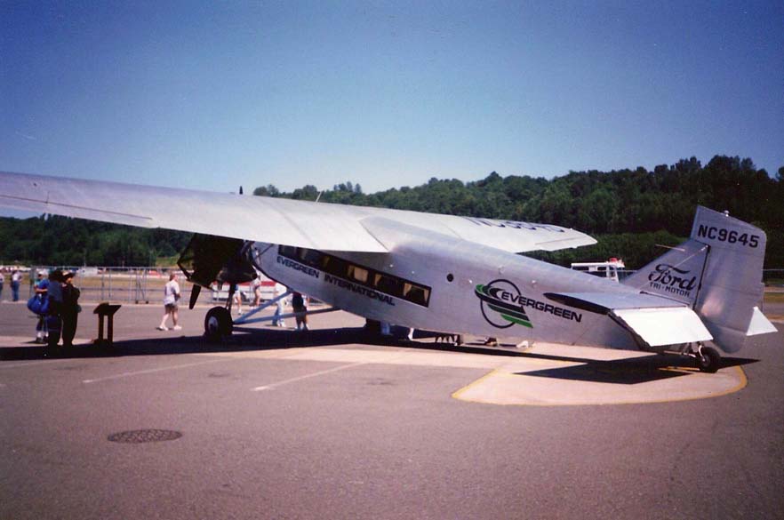 [Ford Tri-Motor]